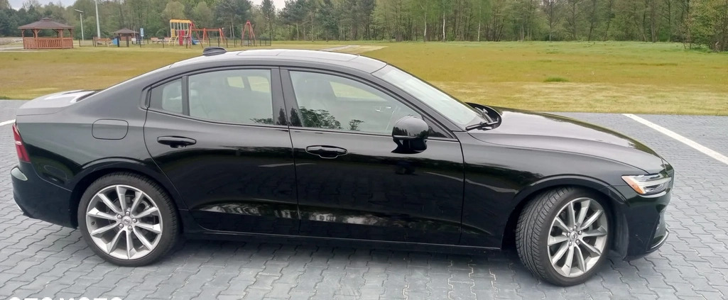 Volvo S60 cena 136000 przebieg: 34000, rok produkcji 2021 z Margonin małe 631